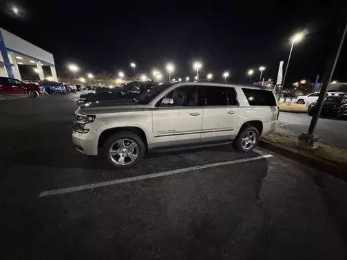 2017 Chevrolet Suburban LS RWD photo