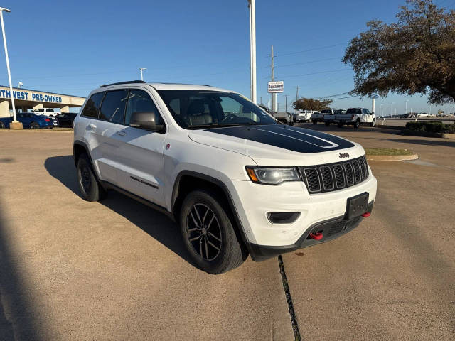 2017 Jeep Grand Cherokee Trailhawk 4WD photo