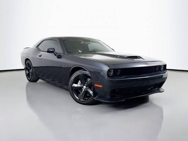 2016 Dodge Challenger R/T Scat Pack RWD photo