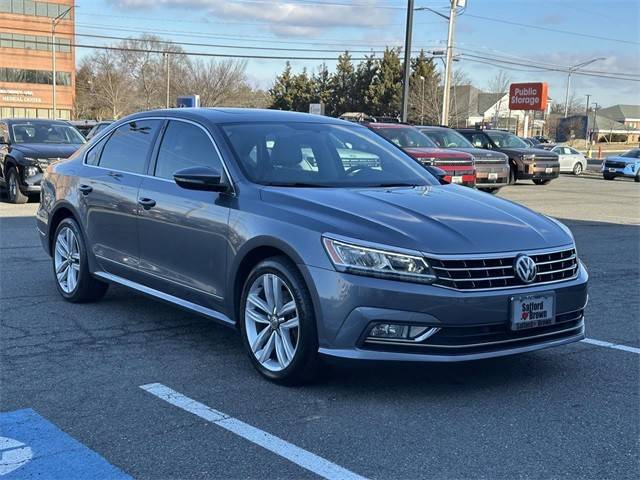 2017 Volkswagen Passat 1.8T SE w/Technology FWD photo