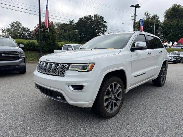 2017 Jeep Grand Cherokee Overland 4WD photo