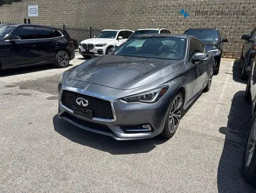 2017 Infiniti Q60 2.0t Premium RWD photo