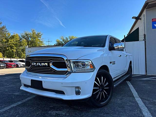 2017 Ram 1500 Limited RWD photo