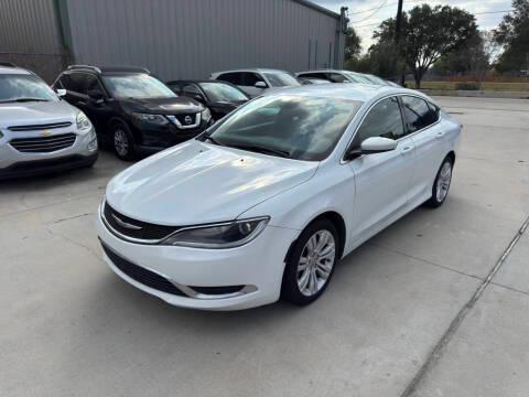 2015 Chrysler 200 Limited FWD photo