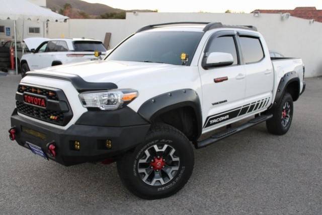 2017 Toyota Tacoma TRD Off Road RWD photo