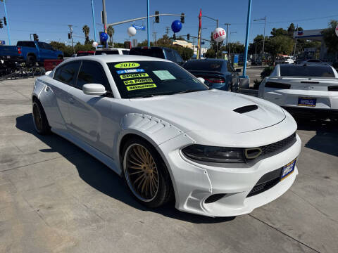 2016 Dodge Charger R/T Scat Pack RWD photo