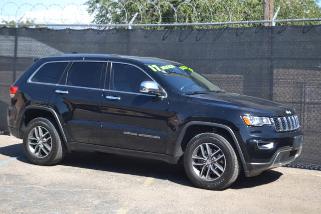 2017 Jeep Grand Cherokee Limited 4WD photo