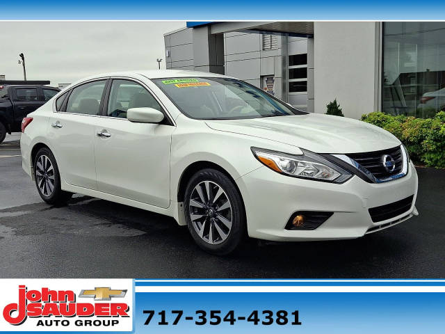 2017 Nissan Altima 2.5 SV FWD photo