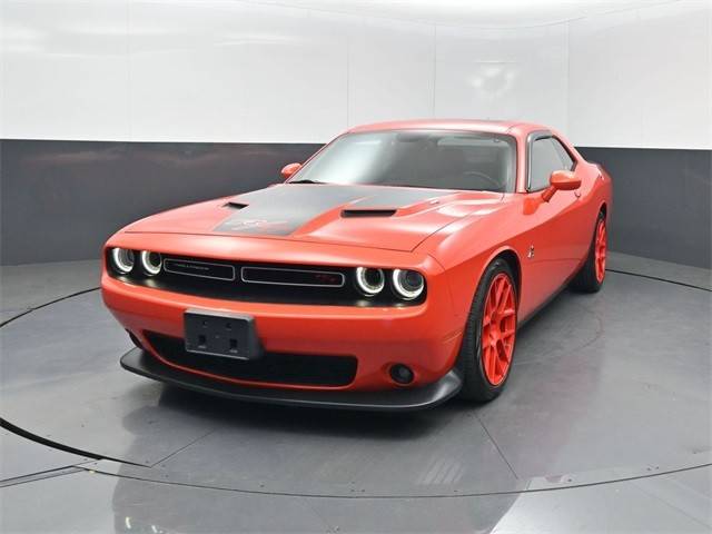 2016 Dodge Challenger R/T Scat Pack RWD photo