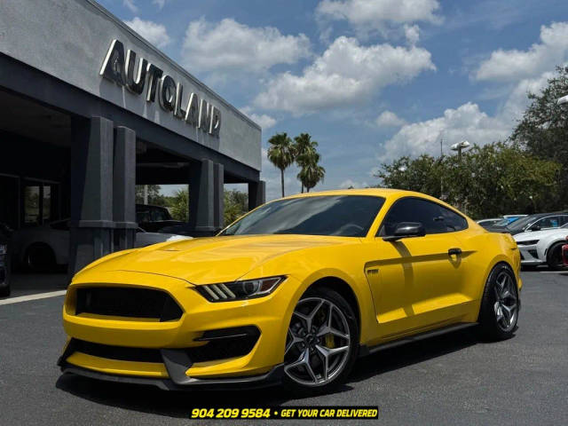 2017 Ford Mustang Shelby GT350 RWD photo