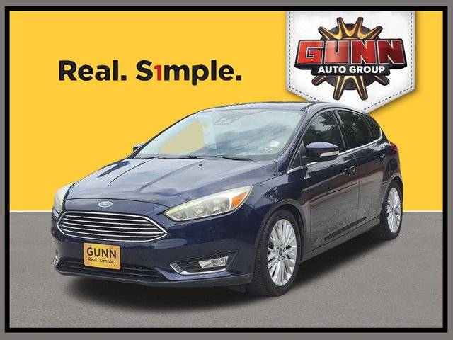 2016 Ford Focus Titanium FWD photo