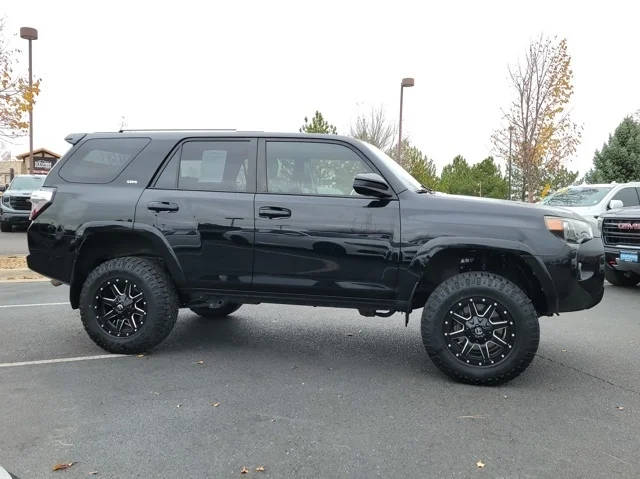 2016 Toyota 4Runner SR5 4WD photo