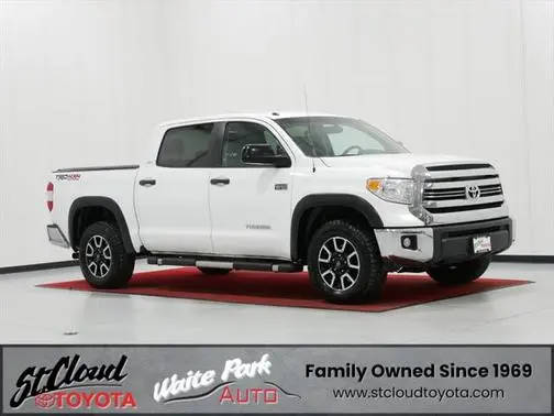 2017 Toyota Tundra SR5 4WD photo