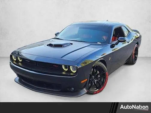 2016 Dodge Challenger 392 Hemi Scat Pack Shaker RWD photo