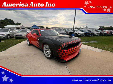 2016 Dodge Challenger SXT RWD photo