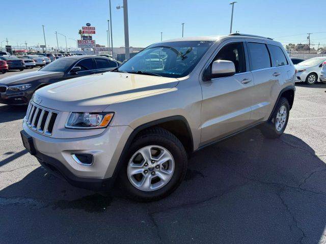 2015 Jeep Grand Cherokee Laredo RWD photo