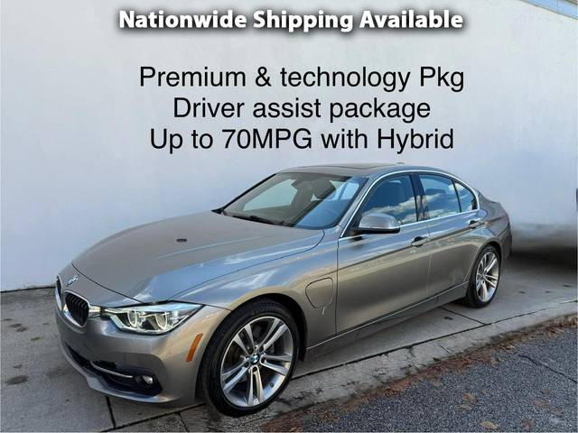 2017 BMW 3 Series 330e iPerformance RWD photo