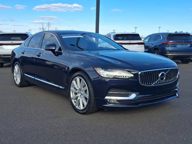 2017 Volvo S90 Inscription AWD photo