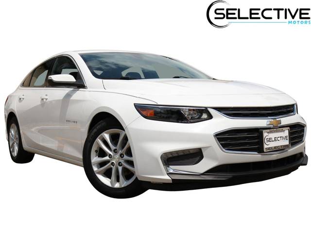 2017 Chevrolet Malibu LT FWD photo