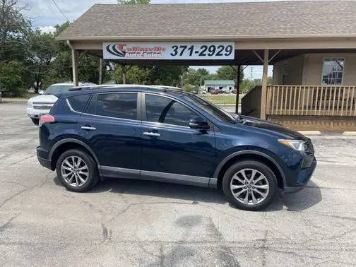 2017 Toyota RAV4 Limited FWD photo