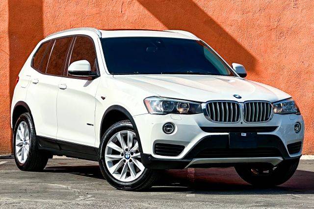 2017 BMW X3 sDrive28i RWD photo