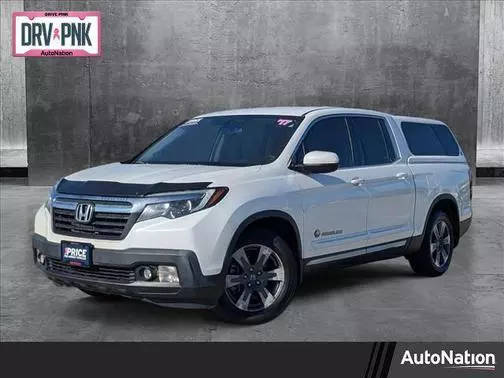 2017 Honda Ridgeline RTL-T FWD photo