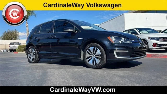 2016 Volkswagen e-Golf SE FWD photo
