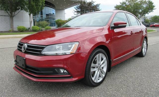 2017 Volkswagen Jetta 1.8T SEL Premium FWD photo