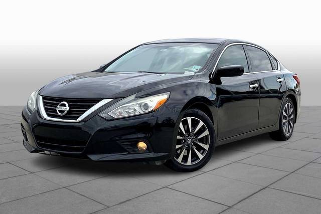 2017 Nissan Altima 2.5 SV FWD photo