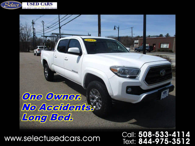 2017 Toyota Tacoma SR5 4WD photo