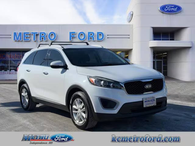 2017 Kia Sorento LX FWD photo