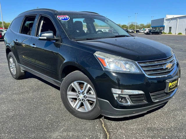 2017 Chevrolet Traverse LT AWD photo