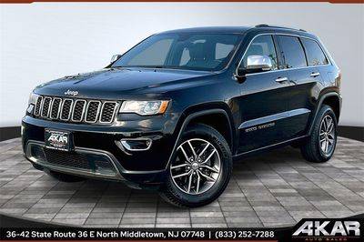 2017 Jeep Grand Cherokee Limited 4WD photo