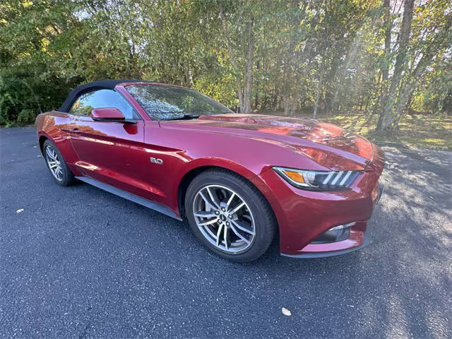 2017 Ford Mustang GT Premium RWD photo