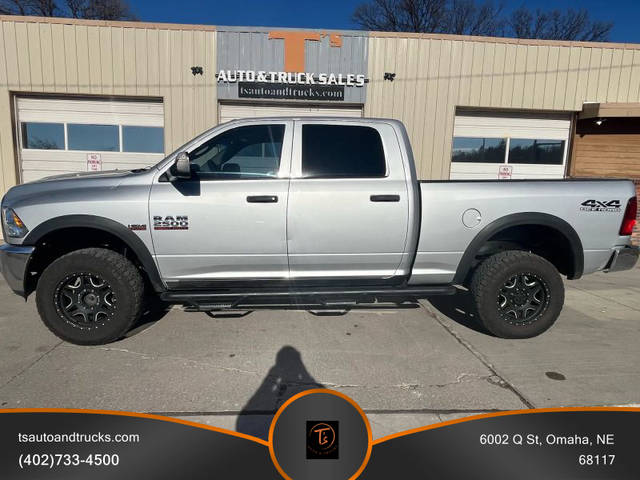 2017 Ram 2500 Tradesman 4WD photo