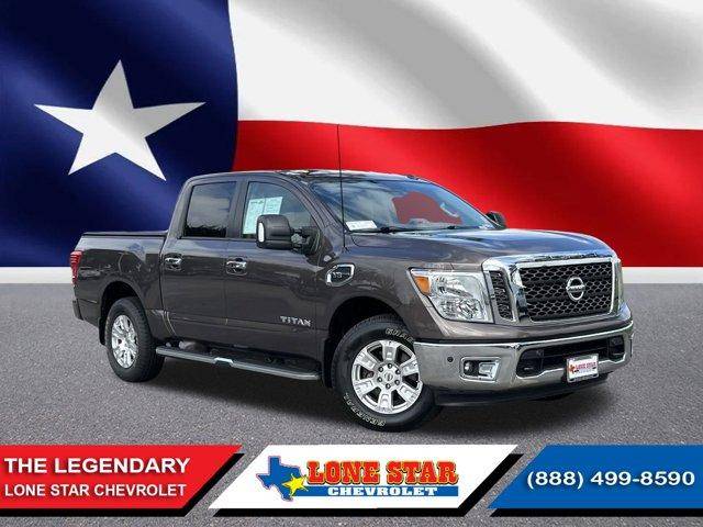 2017 Nissan Titan SV 4WD photo