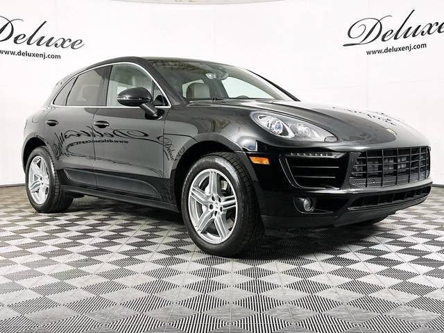 2017 Porsche Macan S AWD photo