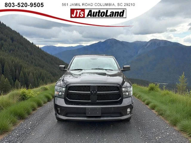 2017 Ram 1500 Express 4WD photo