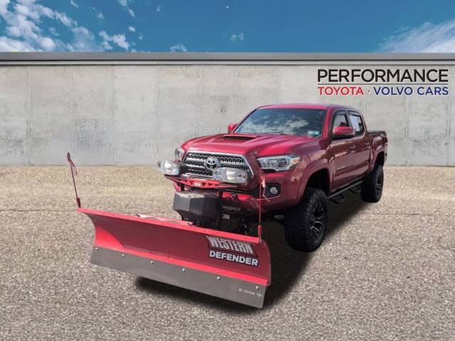 2017 Toyota Tacoma TRD Sport 4WD photo