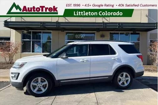 2017 Ford Explorer XLT 4WD photo