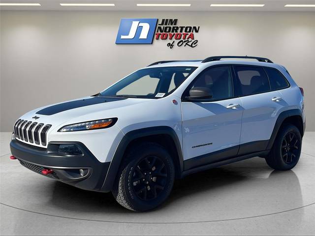 2017 Jeep Cherokee Trailhawk 4WD photo