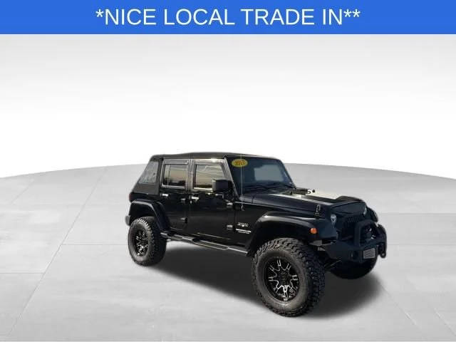 2017 Jeep Wrangler Unlimited Sahara 4WD photo