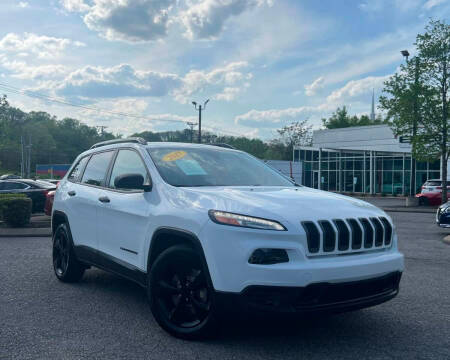 2017 Jeep Cherokee Altitude FWD photo