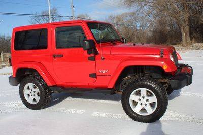 2017 Jeep Wrangler Sahara 4WD photo