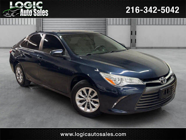 2017 Toyota Camry LE FWD photo