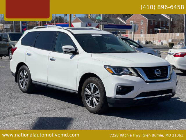 2017 Nissan Pathfinder SL 4WD photo