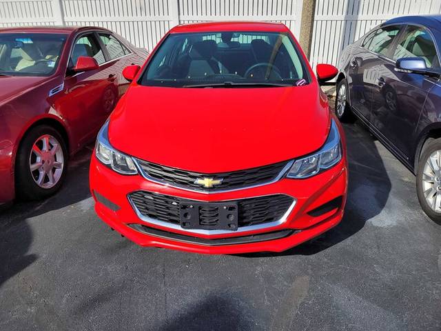 2017 Chevrolet Cruze LS FWD photo