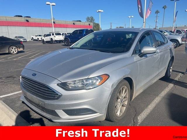2017 Ford Fusion SE FWD photo