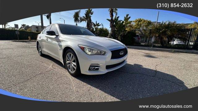 2017 Infiniti Q50 3.0t Premium RWD photo