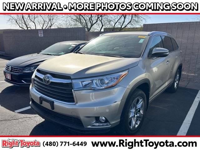 2016 Toyota Highlander Limited Platinum AWD photo